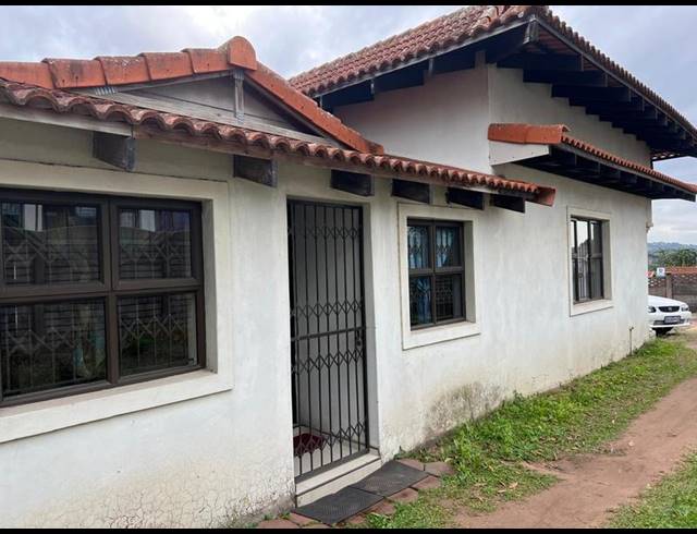 4 BEDROOM HOUSE FOR SALE IN MALVERN